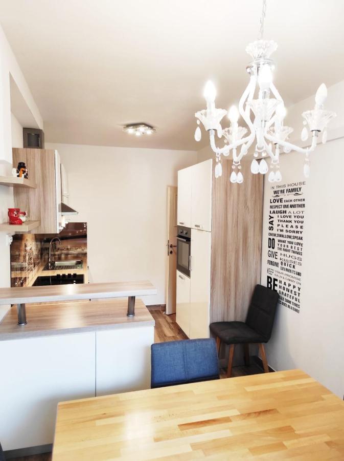 Apartment Mm Σπλιτ Εξωτερικό φωτογραφία